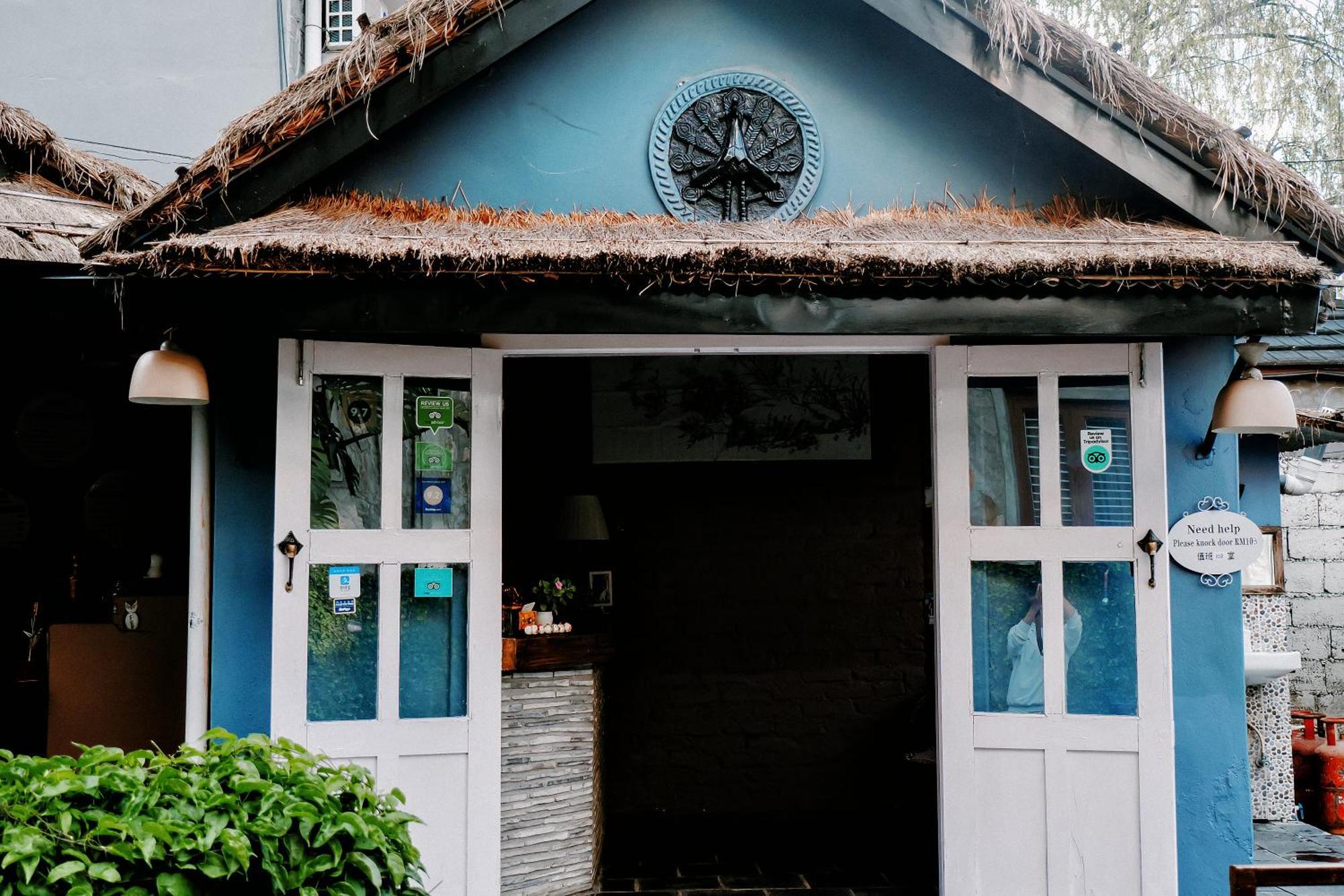 Mingtang Garden Cottage 名堂花园度假屋 Pokhara Exteriör bild